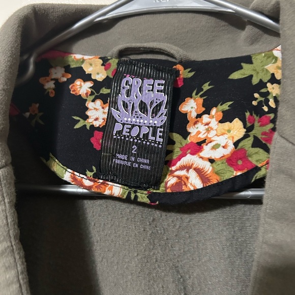 FREE PEOPLE RUFFLE PEPLUM BLAZER size 2 - Picture 3 of 6